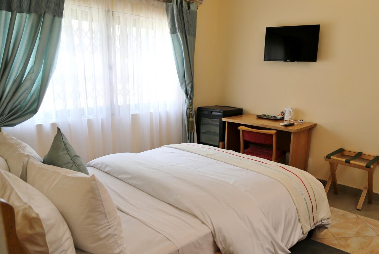 Eden Vale Hotel Ajiringano Eksteriør billede