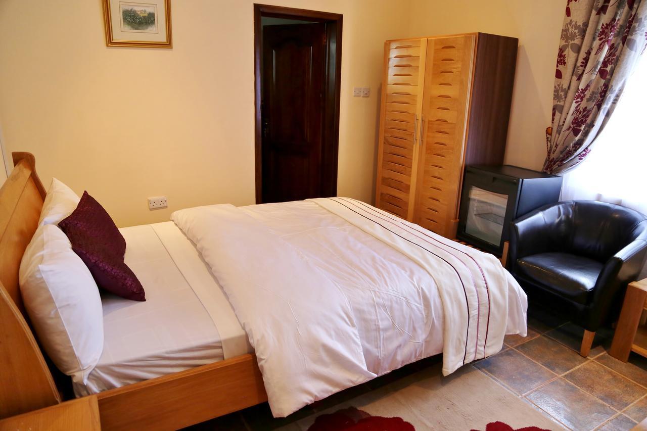 Eden Vale Hotel Ajiringano Eksteriør billede